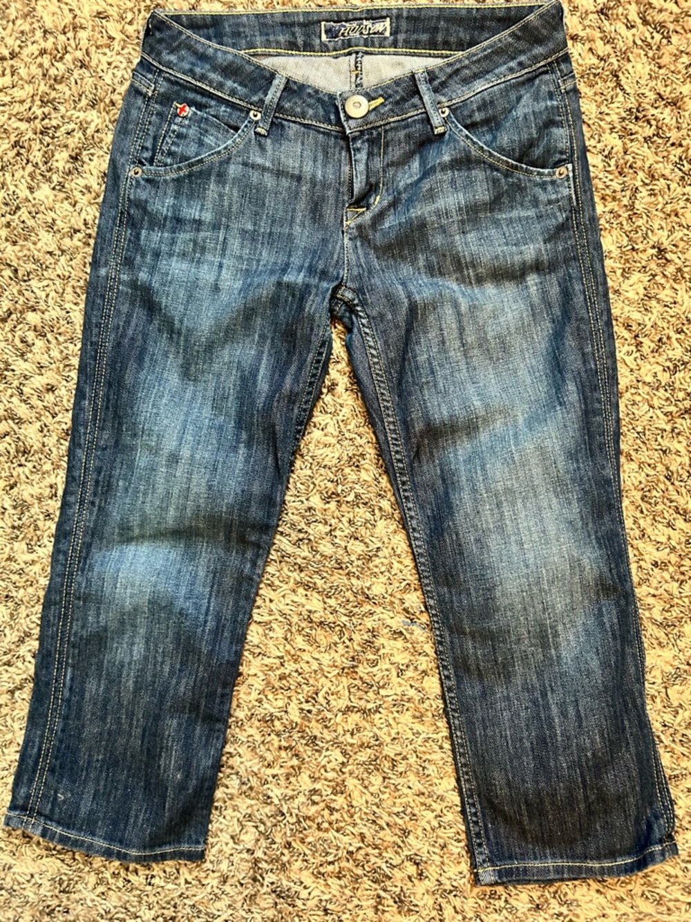 Hudson Jeans Women’s Cropped Ankle Jeans in Medium Blue Wash